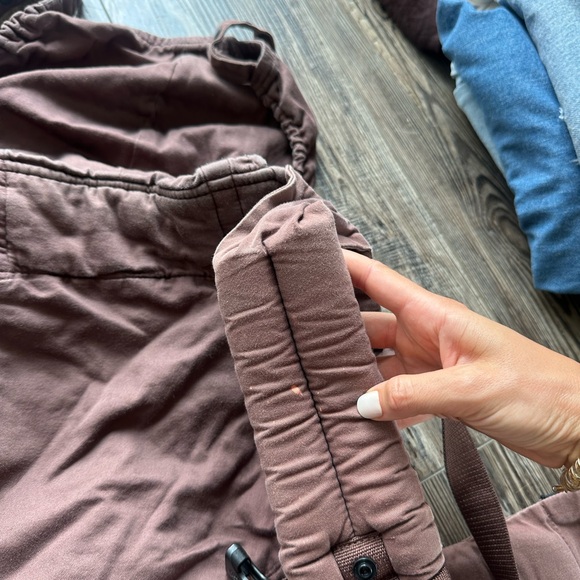 Ergobaby Organic Carrier Dark Chocolate - Picture 5 of 5